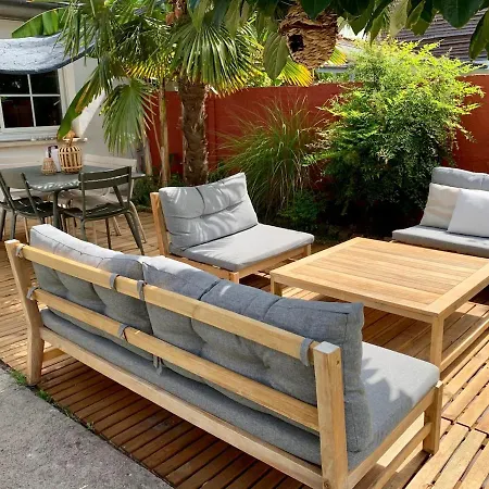 بيت للعطل House, Garden Spa, Tram, Parking Lots, Bordeaux Gate بوجْلِ